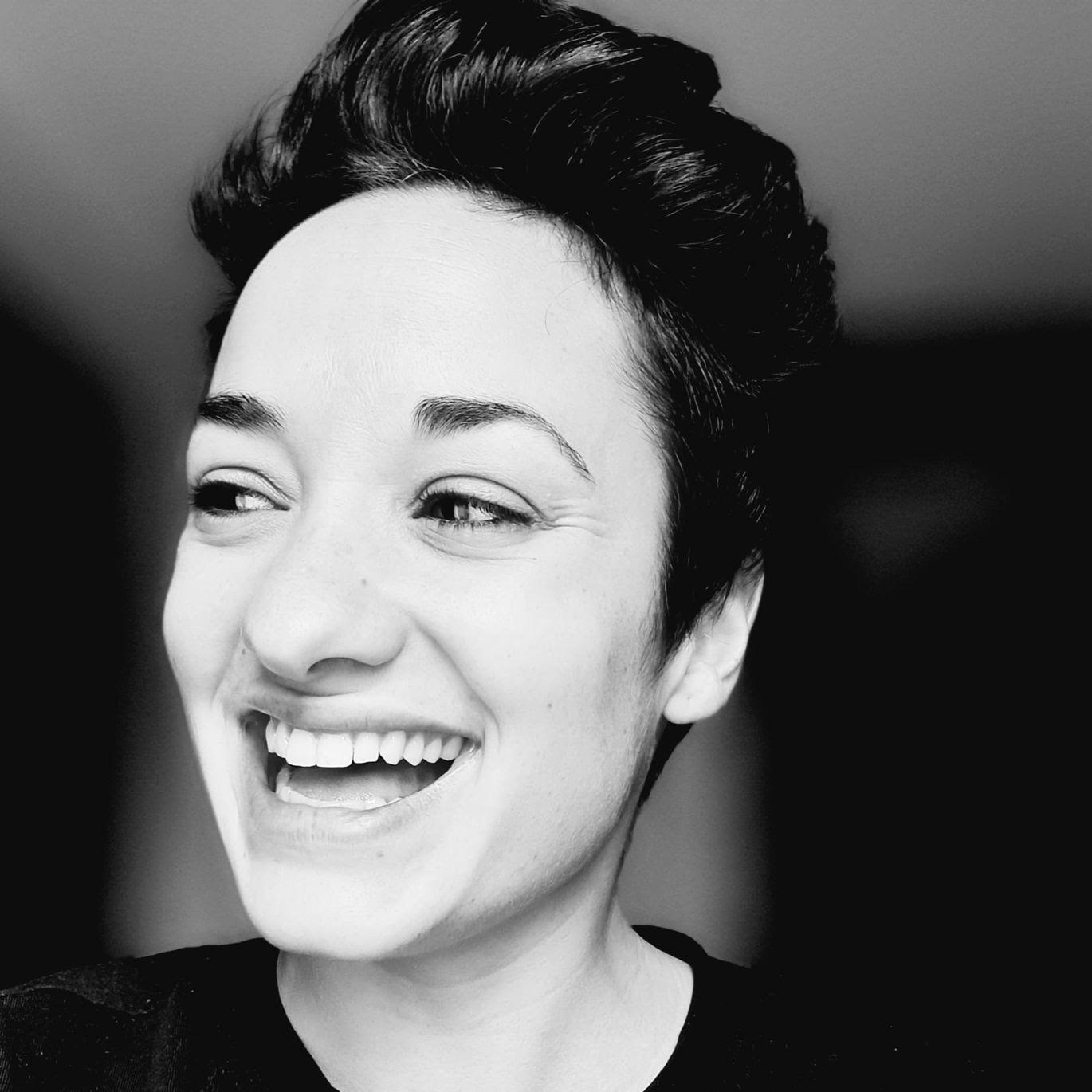 CAROLINE ESTREMO – J’AIME LES GENS